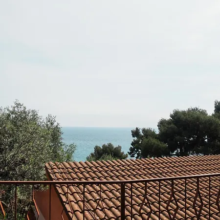 Appartement Residenza Madea - Vista Mare, Piscina, Privata E Parcheggio *